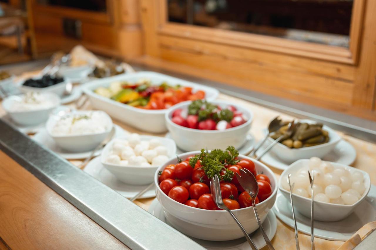 Wellnesshotel Schoenruh - Adults Only Seefeld in Tirol Eksteriør billede