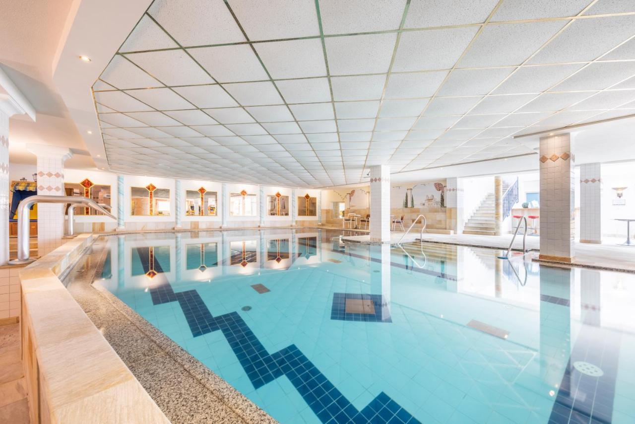 Wellnesshotel Schoenruh - Adults Only Seefeld in Tirol Eksteriør billede