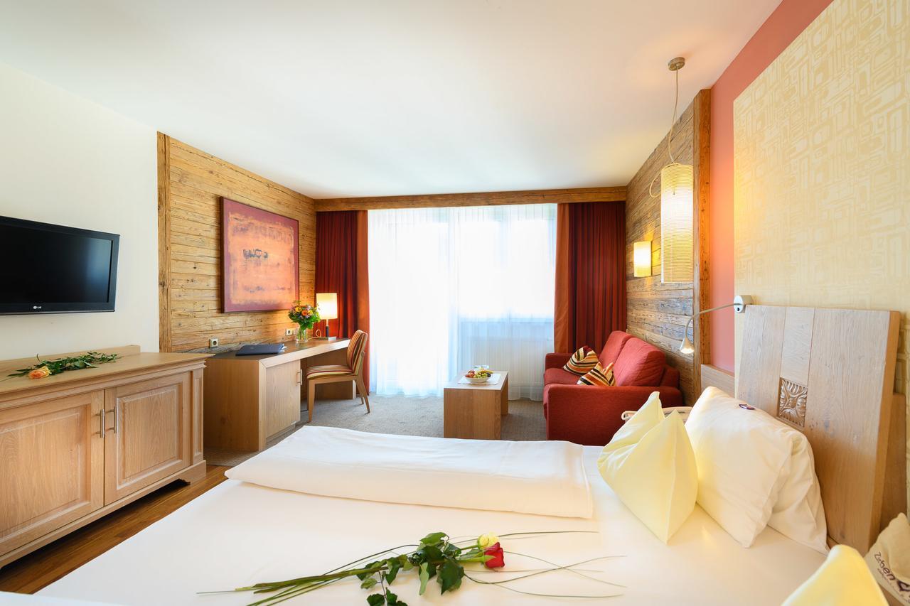 Wellnesshotel Schoenruh - Adults Only Seefeld in Tirol Eksteriør billede